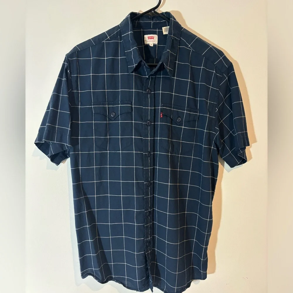Levi’s Men Medium Short Sleeve Business Casual Button Down Blue Shirt Summer